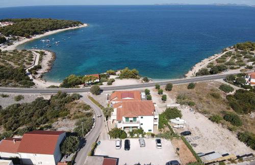 Drazena Buntin Apartments - Photo 10