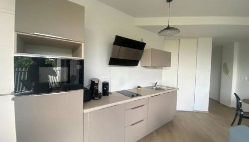 F2 neuf cosy et élégant avec terrasse, parking, WIFI - Foto 3, dishwasher