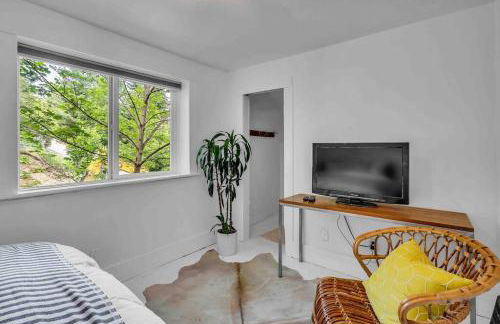 Where We Roam Log Cabin with Mountain Views - Foto 5