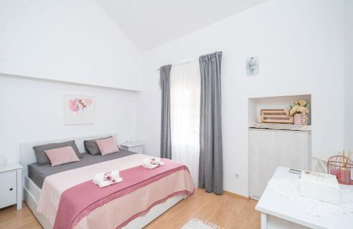 Holiday Home Majkovi - Photo 75