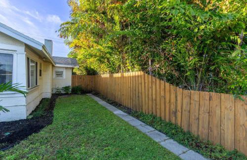 West Palm Beach Bungalow with Swimming Pool - Foto 16