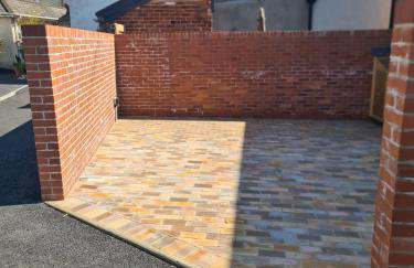 Number 10 - Stunning brand new house - sleeps 6 - free parking - Foto 39