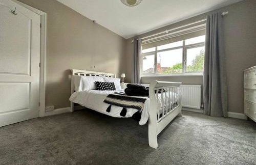 Stunning 5 bed house in Chapel Allerton, sleeps 9 - Foto 9