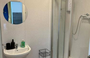 Stylish Studio Near City · Self Check-in - Foto 18