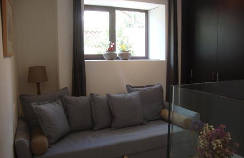 Amazing Garden House - Photo 15