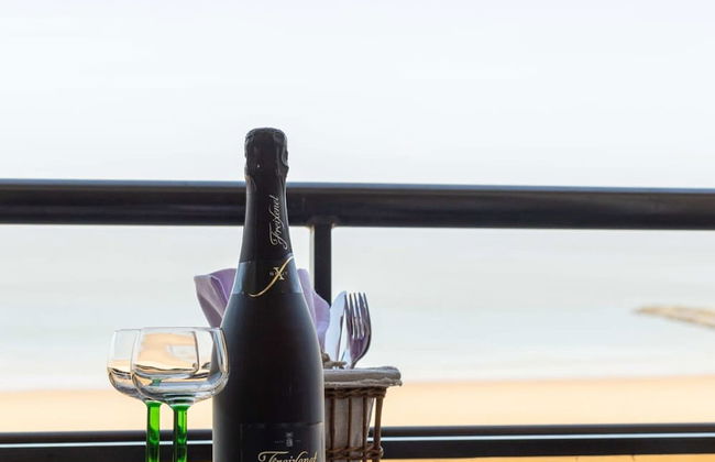 Beautiful Spacious Studio With Frontal sea View - Foto 15