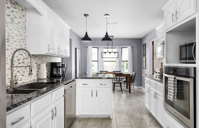 HOT TUB Tranquil Escape Pool Gym - Foto 10