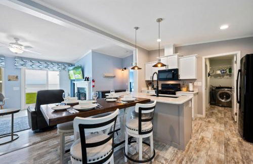 Bayfront Escape Hot Tub, Kayaks Dogs Welcome - Photo 15