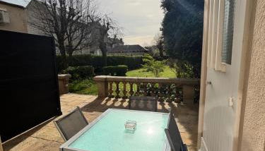 Appartement 2 Climatisé confortable et charmant ,terrasse et vue sur le jardin au rdc - Foto 2