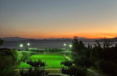 Seaside Villa with Private Football Pitch - Foto 25