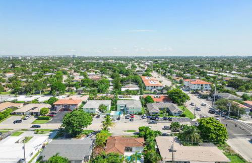 Charming Coral Ridge 2BR 2BA Near Beach plus Pool - Foto 78