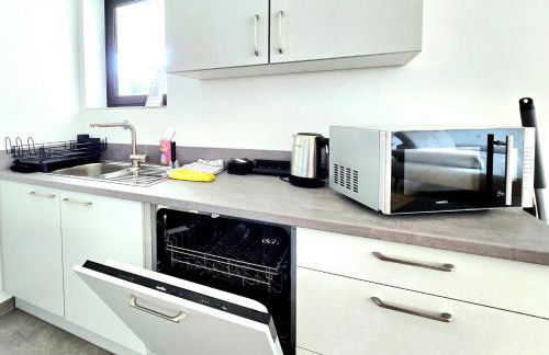 BAT Home Solutions Trierweiler - alles was ein Hotel nicht bietet - 80 qm, 3 Zimmer, 5 Personen, Terrasse, BBQ und Kino - Foto 29