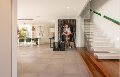 Modern Oasis: 4 Bedroom Villa in Ibiza City, 1263 - Foto 18