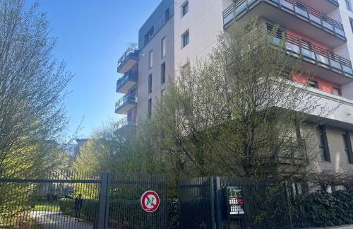 Terrasse Zen - Confort Nature & Accessibilité - 4 personnes - Parking gratuit - 20 min de Paris - Foto 30