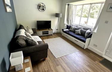 Seaside Snug - Gorgeous 2 Bed Seaside Bungalow - Foto 1