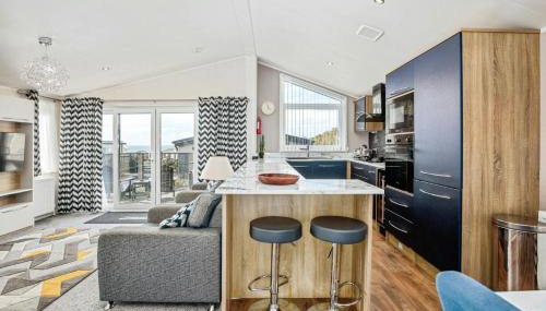 Laburnum Tresaith - Foto 1