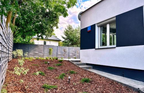 MODERN VILLA & PRIVATE GARDEN in Warsaw - Fully Renovated 2025 - Foto 25