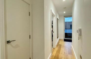 Spacious 2 Bedroom Penthouse Retreat - Foto 23