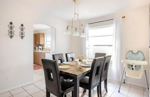 3Q/2B Vista para o Lago c/piscina | 10min->Disney - Foto 22