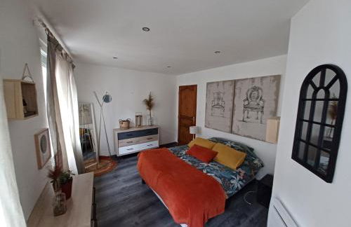 Charmante maison dans le centre ville médiévale - Foto 8