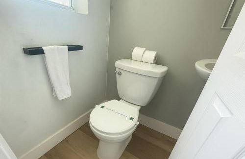 Dania Beach 1BR | Steps to Ocean + Parking - Foto 4