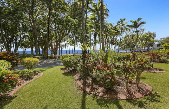 Agincourt Beachfront Apartments - Photo 52