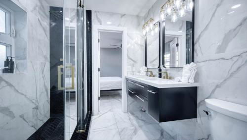 Riverbend Yacht Retreat Waterfront Villa with Pool - Foto 4, Shower