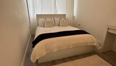 #29 Sweet 1 Bed sleeps 4 with free parking BHX NEC - Foto 2