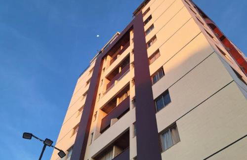 Home Prado BH Suite com Ar Cond e Garagem 5 guests - Foto 2