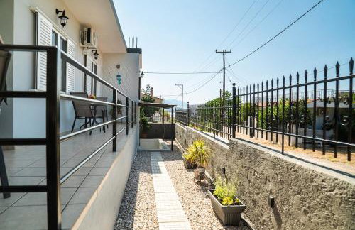 Gray House Salamina - Foto 9