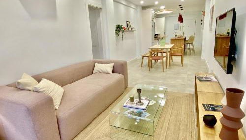 Amplio apartamento en el centro de Málaga - Foto 2