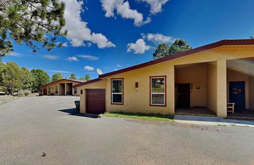 Alto Paradise by Ruidoso Vacation Rentals - Foto 6