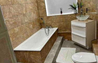 The Gated 2Bedroom Annex Dartford - Photo 14