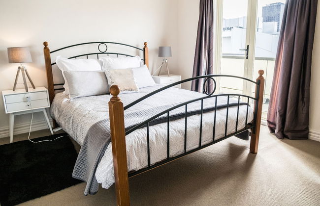 U Suites on Manners - Photo 2