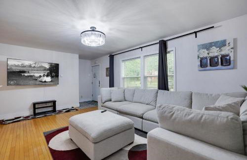 Hot Tub & Theater Haven-Lake and Ski Retreat - Foto 22