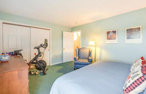 Burke Mountain Vacation Rental Ski-InandSki-Out! - Foto 15