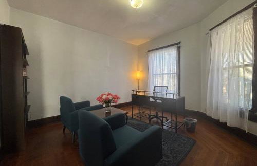 3BR suite w/ office close ISU - Foto 19