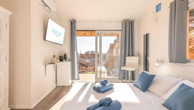 Villa Esmeralda - Free Wifi - With Swimming Pool - Foto 2, Habitación