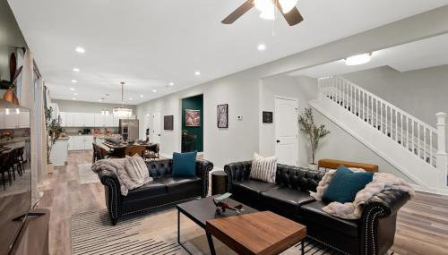 Family Luxury Getaway Hot Tub Sauna and Game Room - Foto 4