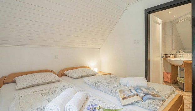 Alpine Chalet Metka at Lake Bohinj - Foto 3, Habitación