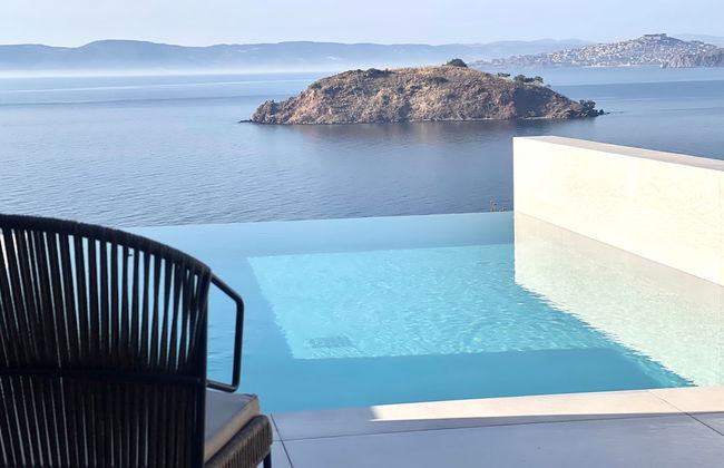 Eleia Seafront Rooms & Villas - Photo 24