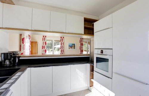 villa 8 pers, climatisée, piscine chauffée, un havre de paix sous les pins parasols - Foto 15