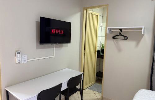 Flat Moderno com Ar e Wi-Fi Rápido a 5min Aeroporto - Photo 22