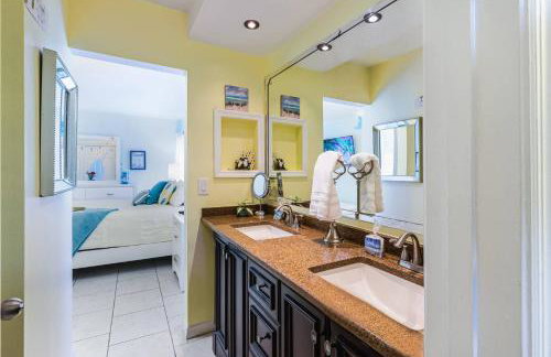 Pineapple Cove Walk to Beach - Foto 36