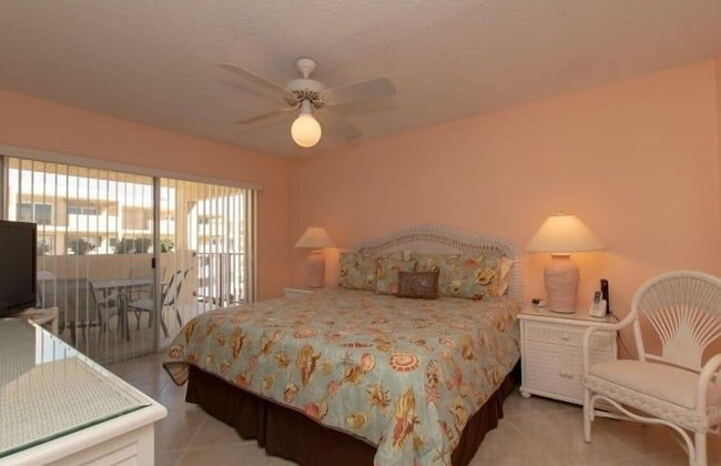 Beautiful Condo With Panoramic Views Of The Atlantic Ocean. 2 Bedroom Condo by RedAwning - Photo 2