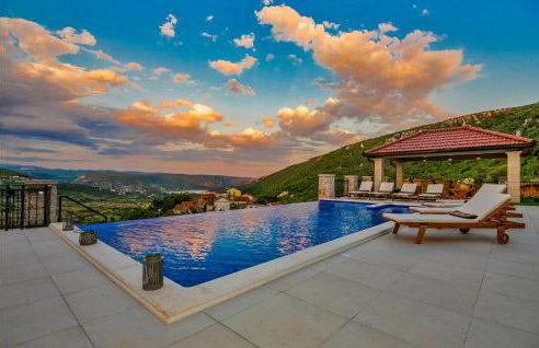 Cozy Home In Ricice With Wifi - Foto 28