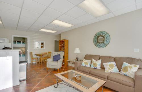 On-Site Lake Access Serene Waterloo Getaway - Foto 8