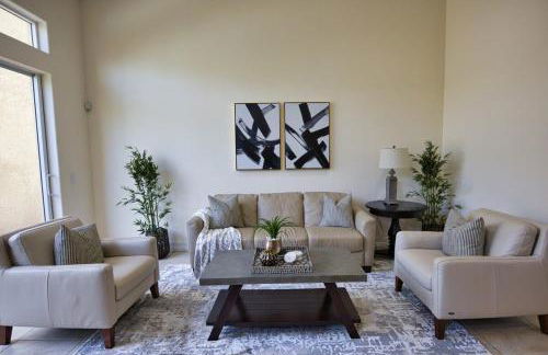 Luxury Townhouse Minutes from Beach and Downtown - Foto 10