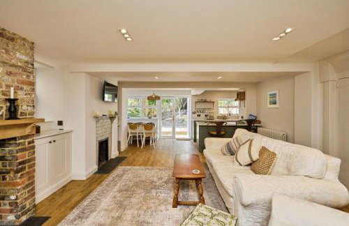 Vine Cottage - Photo 14