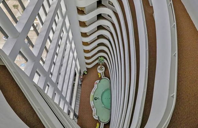 Beachfront 3 Bed Condo Daytona Beach Shores FL - Photo 31